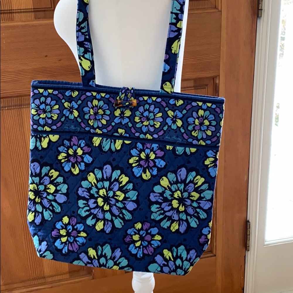 Vera Bradley Tote